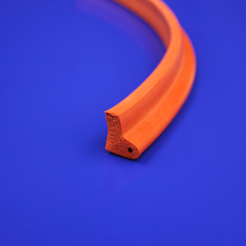 硅膠密封條在汽車(chē)行業(yè)里是一個(gè)什么角色？